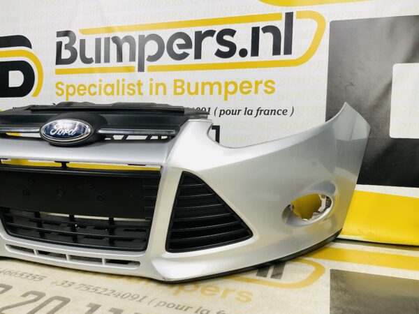 BUMPER Ford Focus MK3 2010-2013 VOORBUMPER 1-D9-6690z