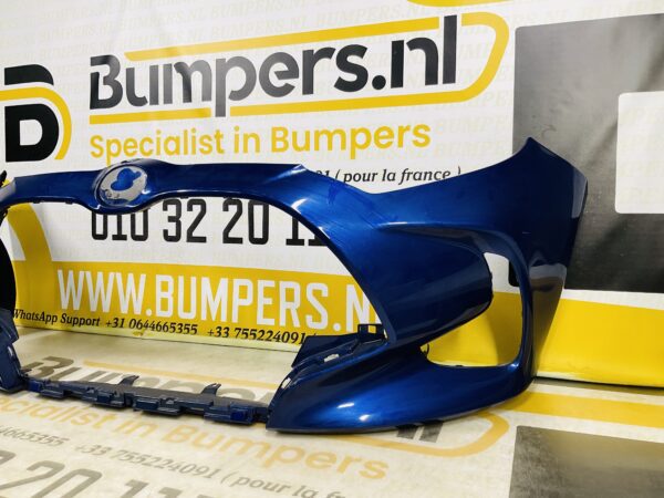 BUMPER Toyota Yaris 2021-2023 VOORBUMPER 2-D2-7027z