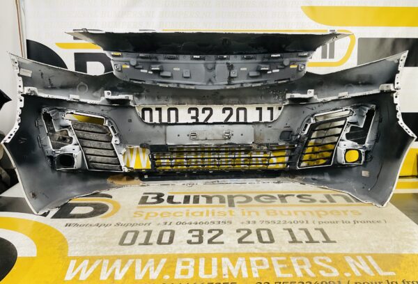 BUMPER Opel Vivaro 2018-2023 VOORBUMPER 1-G5-7040z