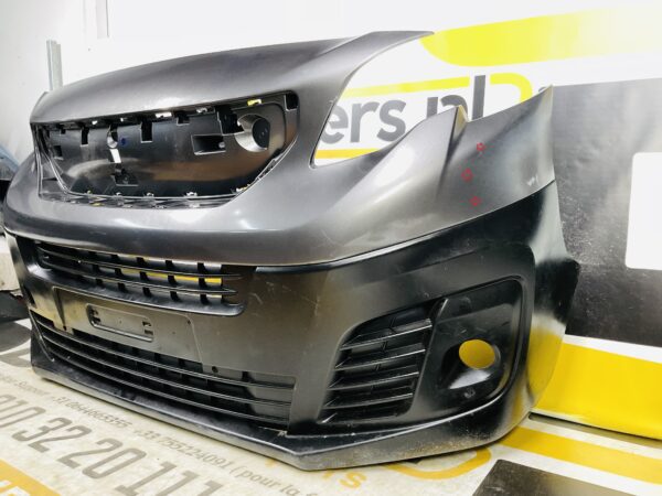 BUMPER Peugeot Expert 2018-2023 VOORBUMPER 1-G5-7042z