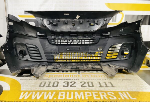 BUMPER Peugeot Expert 2018-2023 VOORBUMPER 1-G5-7042z