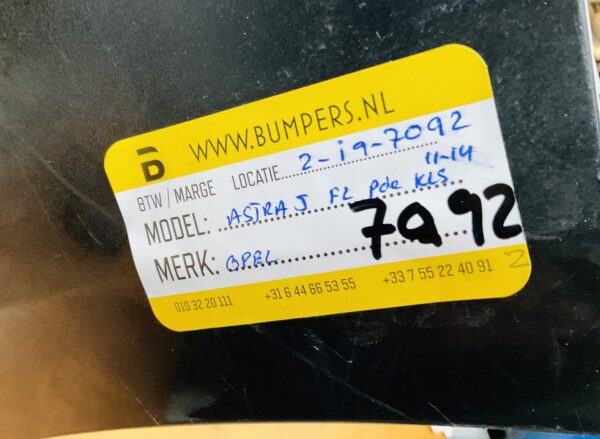 BUMPER Opel Astra j Facelift pdc kls  2011-2014 VOORBUMPER 2-i9-7092z