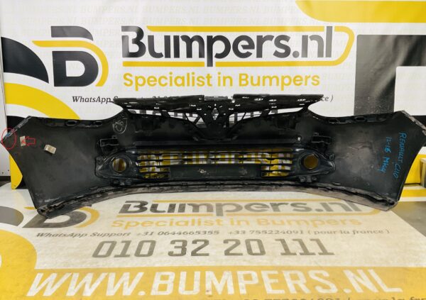 BUMPER Renault Clio 4  MK4 2012-2016 VOORBUMPER 2-F2-7100z