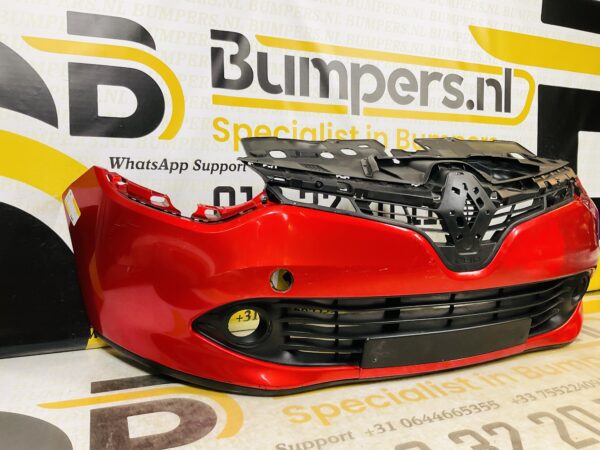 BUMPER Renault Clio 4  MK4 2012-2016 VOORBUMPER 2-F2-7101z