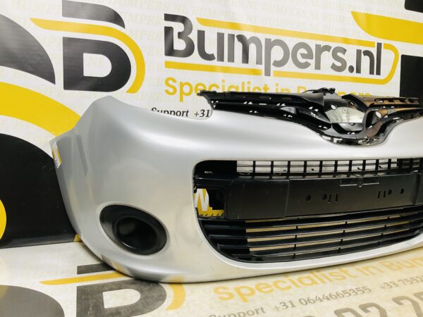 BUMPER Renault Kangoo VOORBUMPER 2-F9-7104z