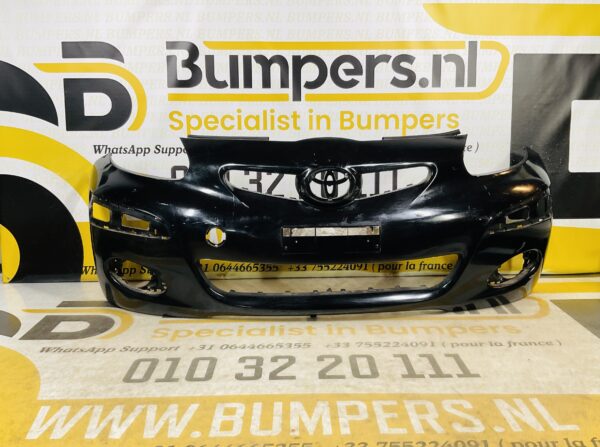 BUMPER Toyota Aygo  2008-2012 VOORBUMPER 2-D1-7118z