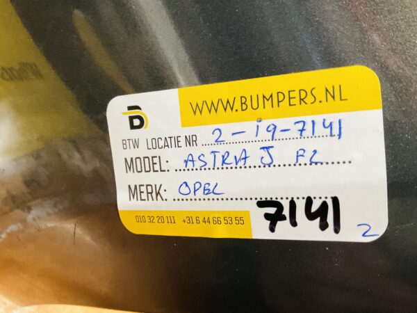 BUMPER Opel Astra j Facelift  2011-2014 VOORBUMPER 2-i9-7141z