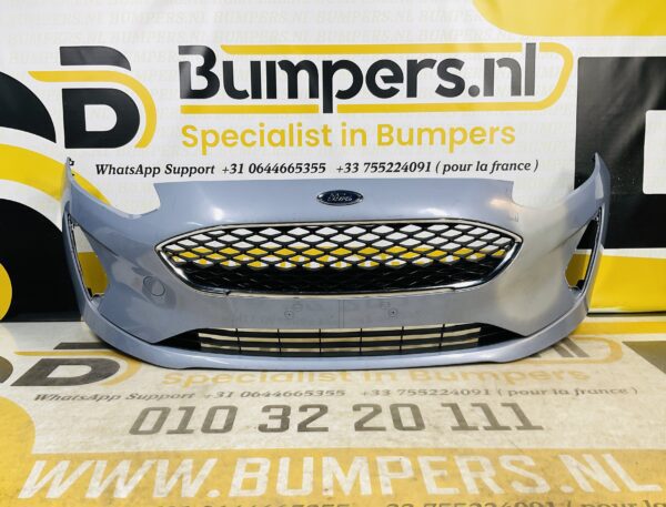 BUMPER Ford Fiesta MK8  2017-2021 VOORBUMPER 1-D7-7174z