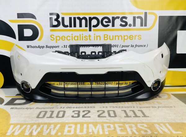 BUMPER Nissan Qashqai 2014-2017 VOORBUMPER 1-G8-7181z
