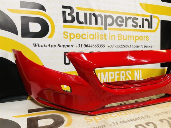 BUMPER Volvo V40 Normaal Geen pdc kls VOORBUMPER 1-E2-7185z