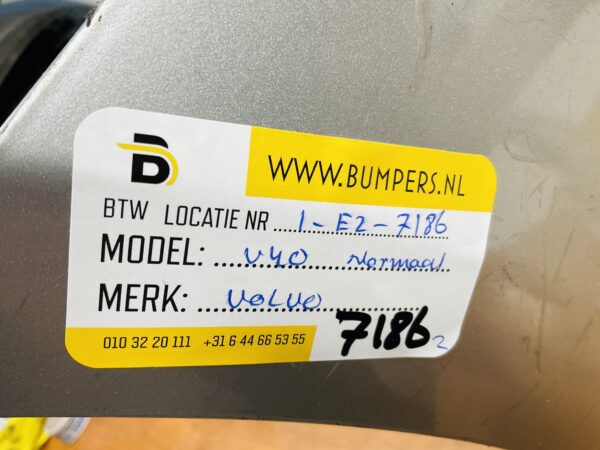 BUMPER Volvo V40 Normaal Geen pdc kls VOORBUMPER 1-E2-7186z