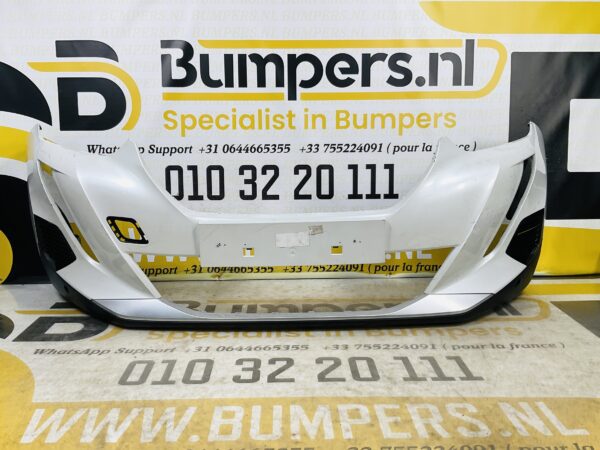 BUMPER Peugeot 2008  2019-2023 VOORBUMPER 2-J10-7224z