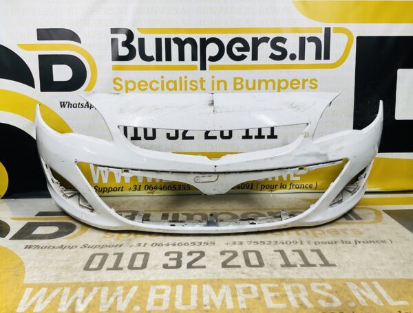 BUMPER Opel Astra J Facelift 2011-2014 VOORBUMPER 2-i9-7245z