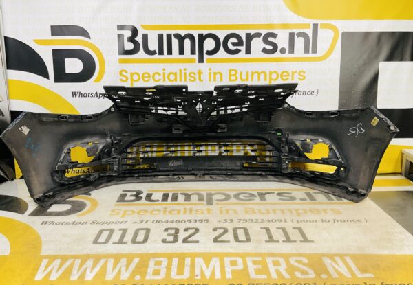 BUMPER Renault Clio 4  Facelift 2016-2019 VOORBUMPER 2-F2-7273z