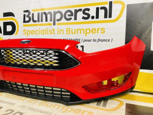 BUMPER Ford Focus MK3 Facelift  2014-2018 VOORBUMPER 1-D9-7325z