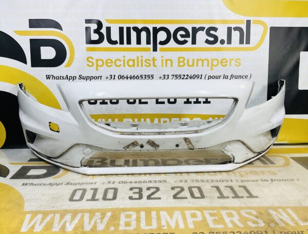 BUMPER Volvo V40 Rdesign R-Design no pdc kls VOORBUMPER 1-E7-7335z
