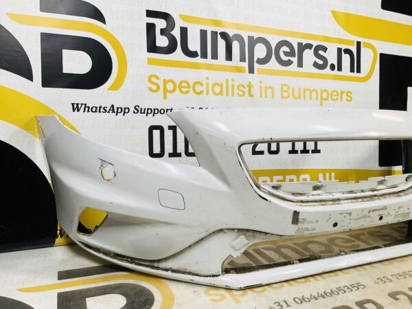 BUMPER Volvo V40 Rdesign R-Design KLS VOORBUMPER 1-E7-7338z