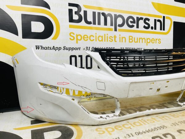 BUMPER Peugeot 308 Normaal  2012-2016 VOORBUMPER 2-J3-7404z