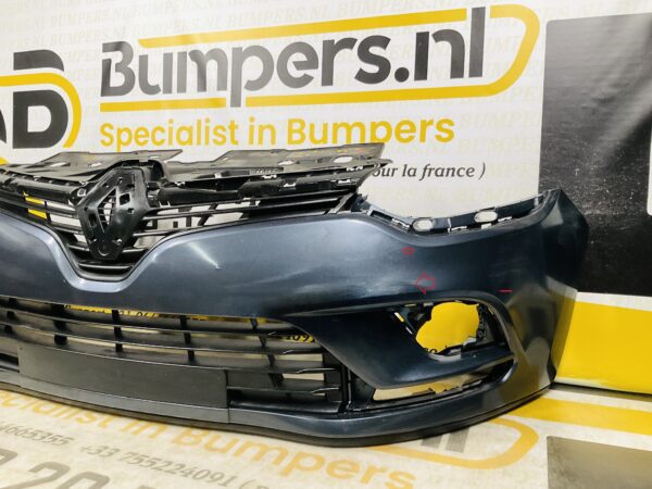 BUMPER Renault Clio 4  Facelift 2016-2021 VOORBUMPER 2-F7-7416z
