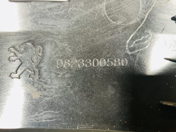 Zijscherm strip Peugeot 208 9823300580 LA Links Achter  GT Line 2-Q2L-7660R