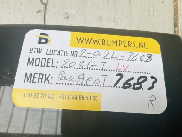 Zijscherm strip Peugeot 208 9844358780 LV Links Voor  GT Line 2-Q2L-7683R