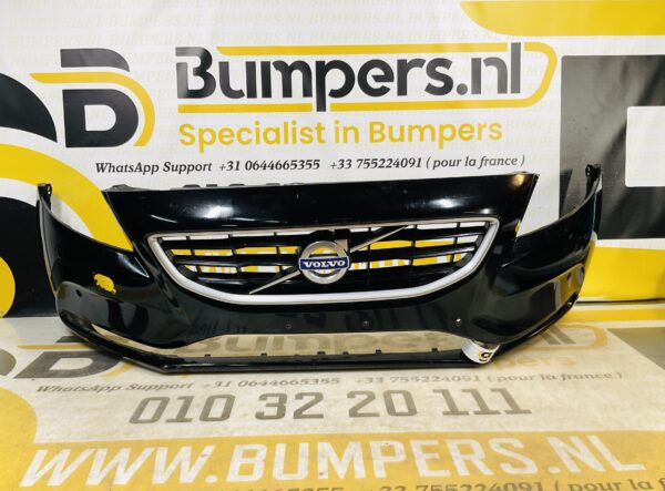 BUMPER Volvo V40 + Grill KLS VOORBUMPER 1-E2-7728z