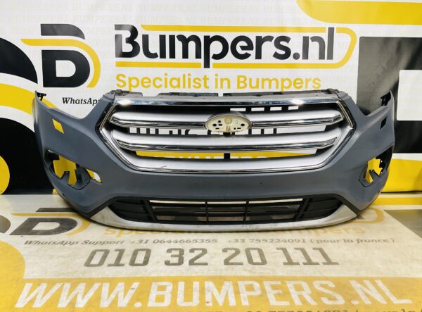 BUMPER Ford Koga VOORBUMPER 1-D5-7732z
