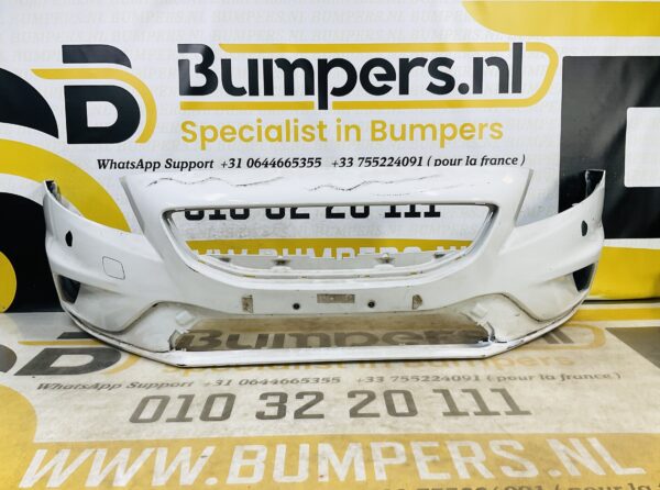 BUMPER Volvo V40 Rdesign R-Design KLS VOORBUMPER 1-E7-7737z