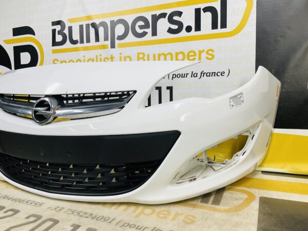 BUMPER Opel Astra J Facelift  kls  2011-2014 VOORBUMPER 2-i9-7745z