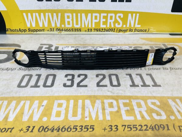 Grill Toyota Aygo 2014-2018 Gril 2-R3-7756R