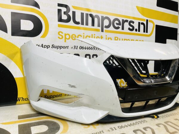 BUMPER Nissan Micra + Grill K14 VOORBUMPER 1-G7-7788z