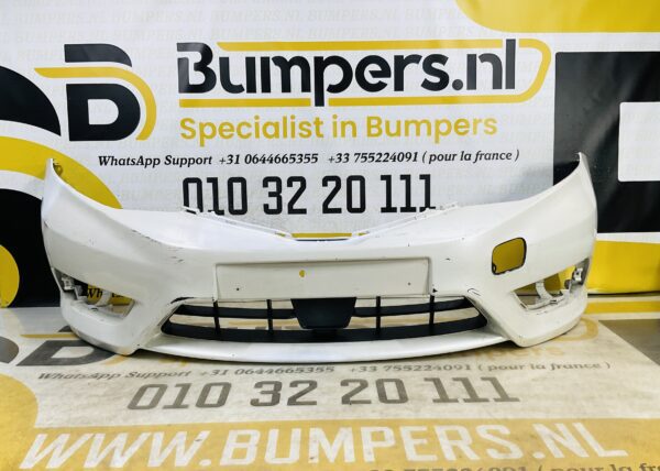 BUMPER Nissan Pulsar 2014-2018 VOORBUMPER 1-G1-7906z