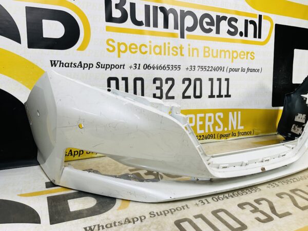 BUMPER Nissan Leaf  VOORBUMPER 1-G10-7913z
