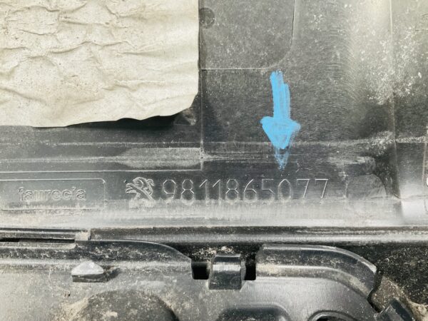 Bumper Peugeot 3008 2016-2021 Achterbumper 1-E7-7981R