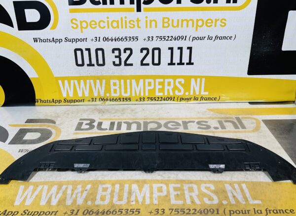 Onderplaat Mercedes W447 Vito AMG A4478850136 BumperLip  2-L4-8085R