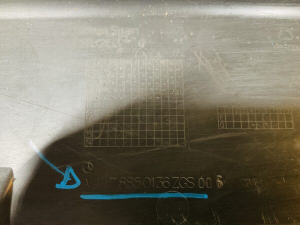 Onderplaat Mercedes W447 Vito AMG A4478850136 BumperLip  2-L4-8085R