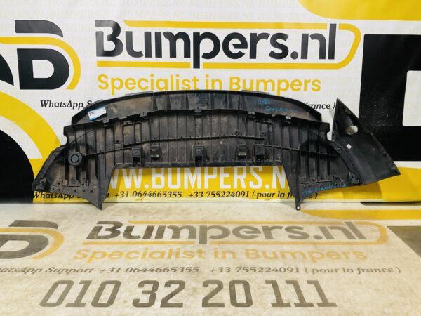 Onderplaat Opel Grandland BumperLip  2-L4-8093R