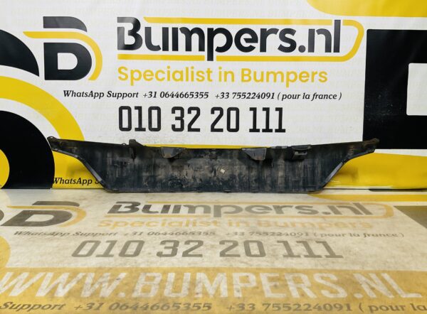 Bumper Lip Toyota Highlander Rear Bumper  2-L8-8131R