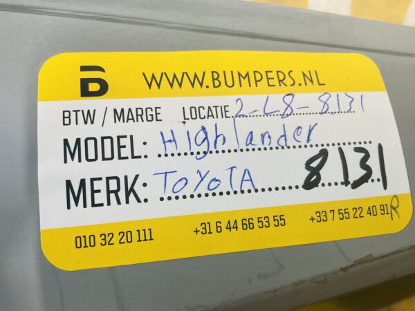 Bumper Lip Toyota Highlander Rear Bumper  2-L8-8131R