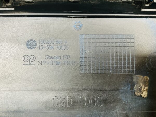 Grill Volkswagen Up 2011-2016 Rooster 2-R3-8134R