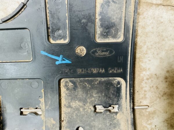 Bumper Hoek Ford Transit 2013-2019 BK2117927AA Achterbumper 2-N4-8137R