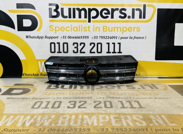 Grill Volkswagen Amarok 2H6853653 Gril 2-R3-8160R