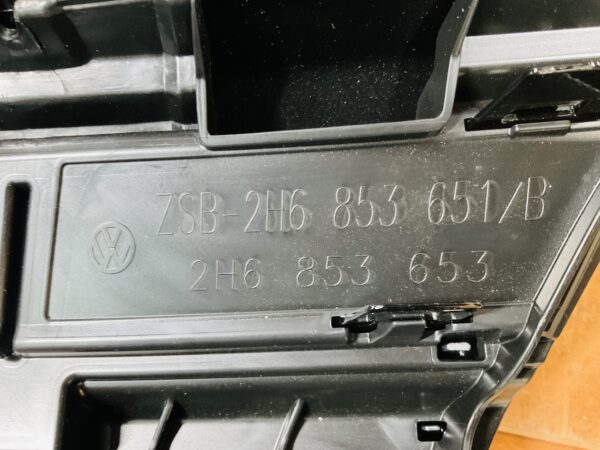 Grill Volkswagen Amarok 2H6853653 Gril 2-R3-8160R