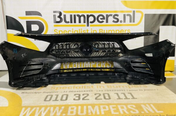 BUMPER Mercedes A Klasse W177 AMG Diamond Grill 2019-2023 VOORBUMPER 1-A7-8231z