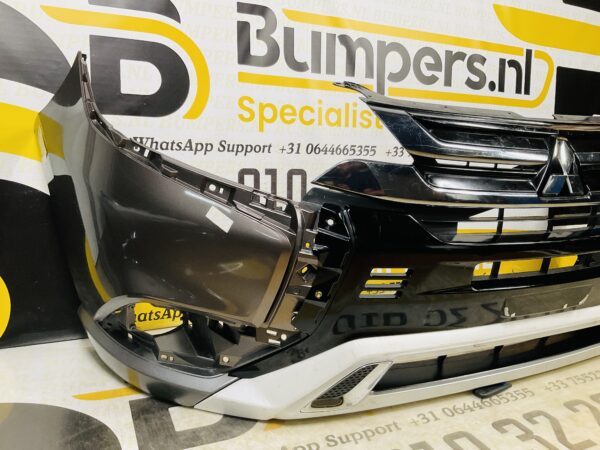 BUMPER Mitsubishi Outlander  2012-2015 VOORBUMPER 2-B5-8259z