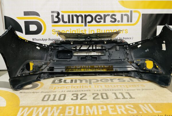 BUMPER Mitsubishi Outlander  2012-2015 VOORBUMPER 2-B5-8260z