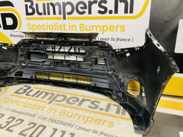 BUMPER Mitsubishi Outlander  2012-2015 VOORBUMPER 2-B5-8261z