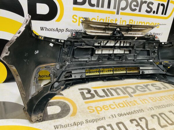 BUMPER Mitsubishi Outlander  2012-2015 VOORBUMPER 2-B5-8262z