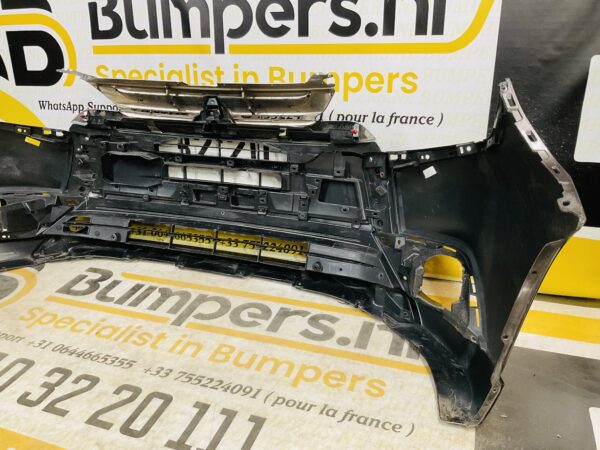 BUMPER Mitsubishi Outlander  2012-2015 VOORBUMPER 2-B5-8262z