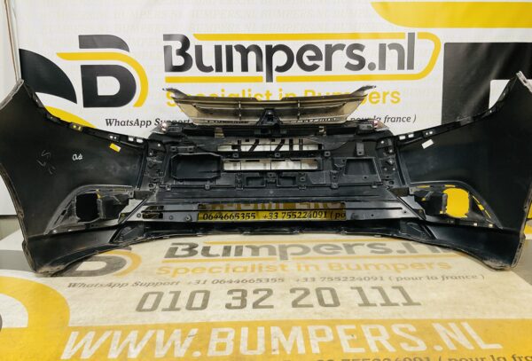 BUMPER Mitsubishi Outlander  2012-2015 VOORBUMPER 2-B5-8262z